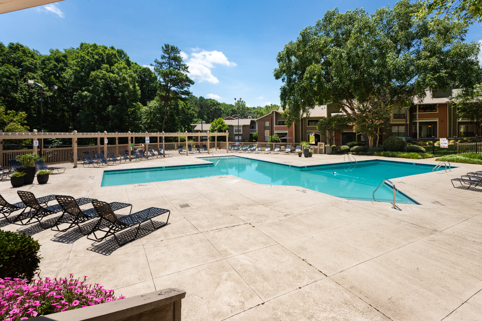 ARIUM Lake Johnson, Raleigh, NC ARIUM Living